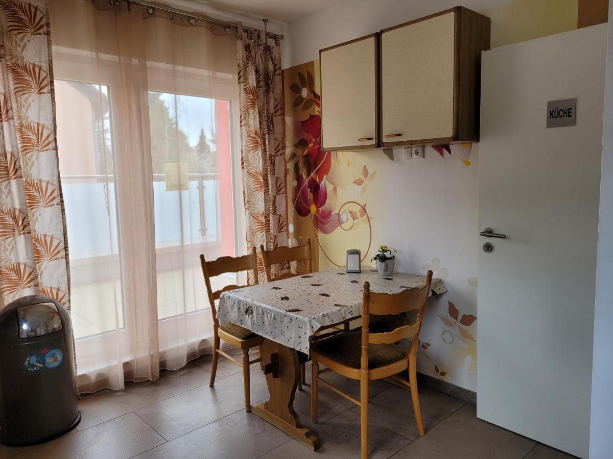 Seelze-Letter Monteurzimmer / Apartment / Messezimmer ภายนอก รูปภาพ