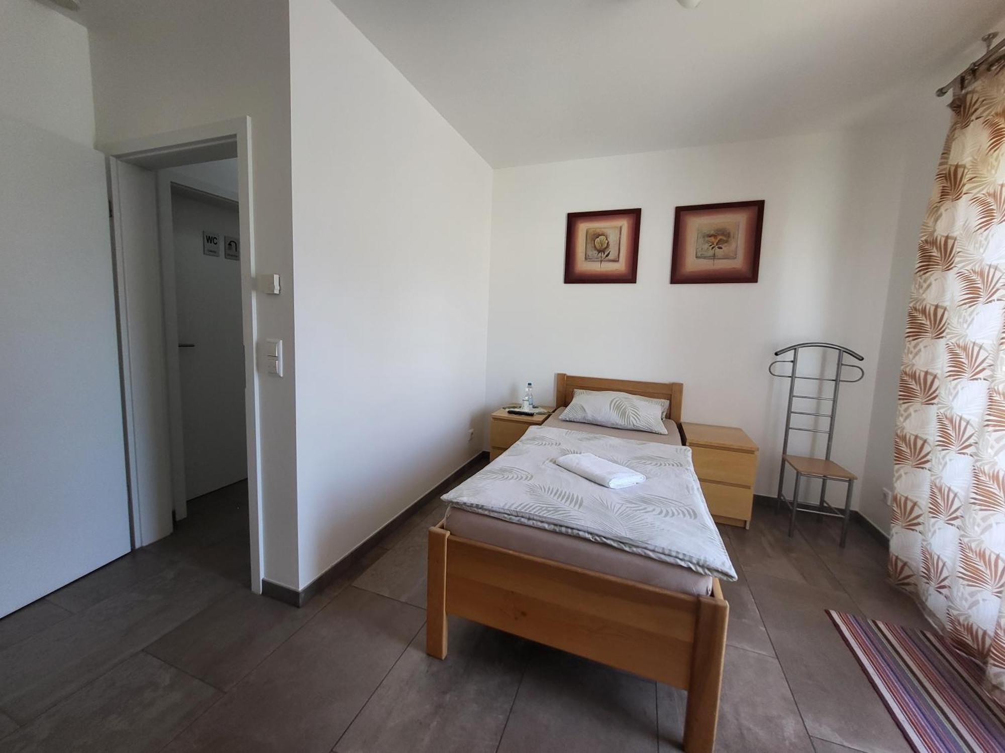 Seelze-Letter Monteurzimmer / Apartment / Messezimmer ห้อง รูปภาพ