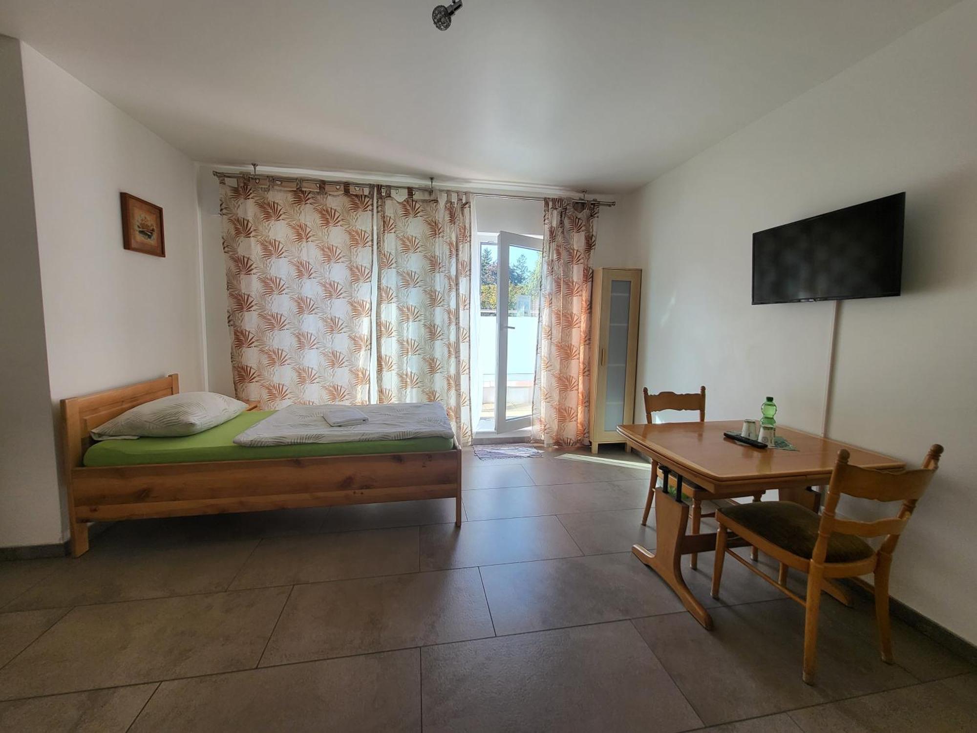 Seelze-Letter Monteurzimmer / Apartment / Messezimmer ภายนอก รูปภาพ