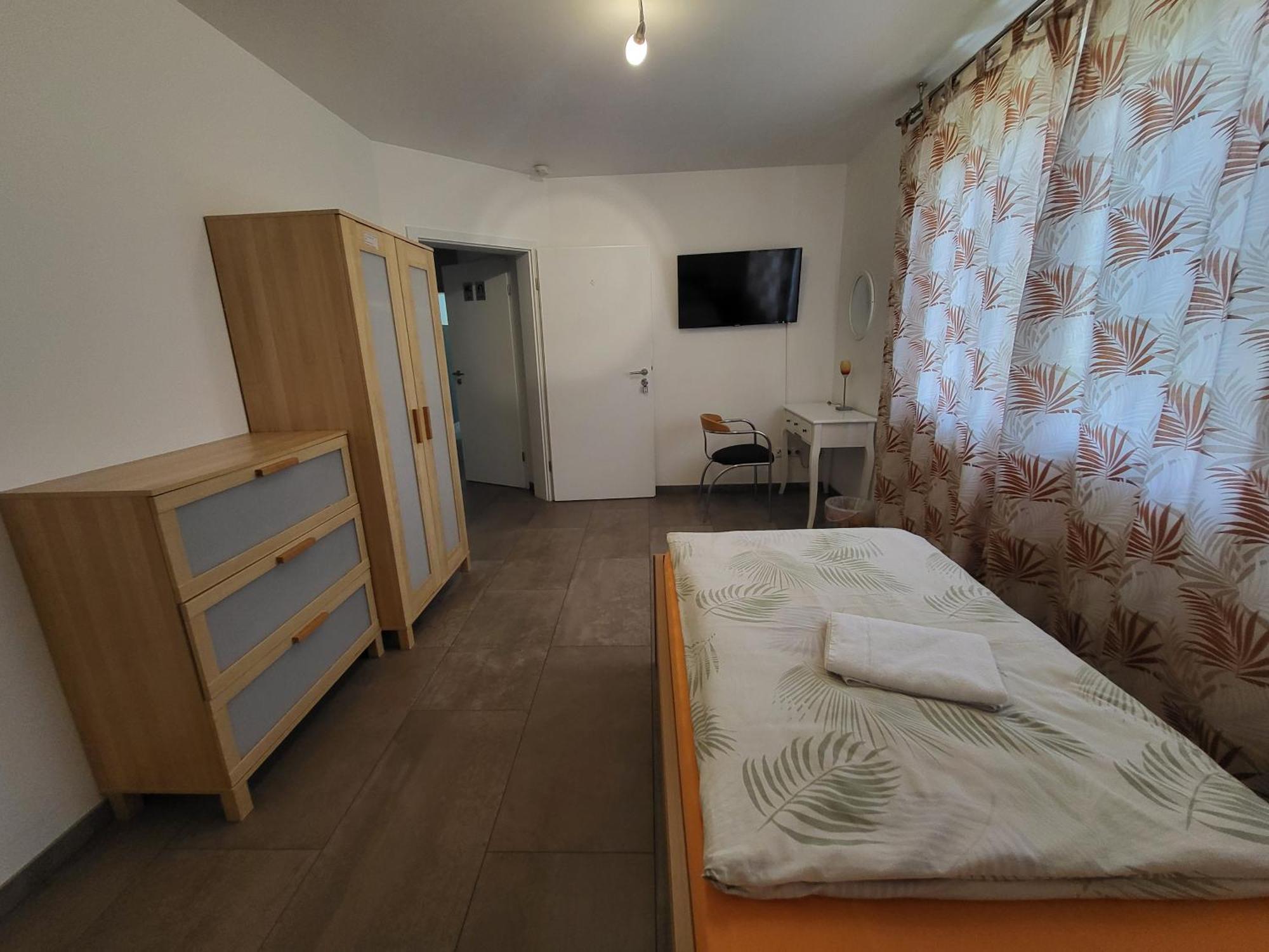 Seelze-Letter Monteurzimmer / Apartment / Messezimmer ภายนอก รูปภาพ
