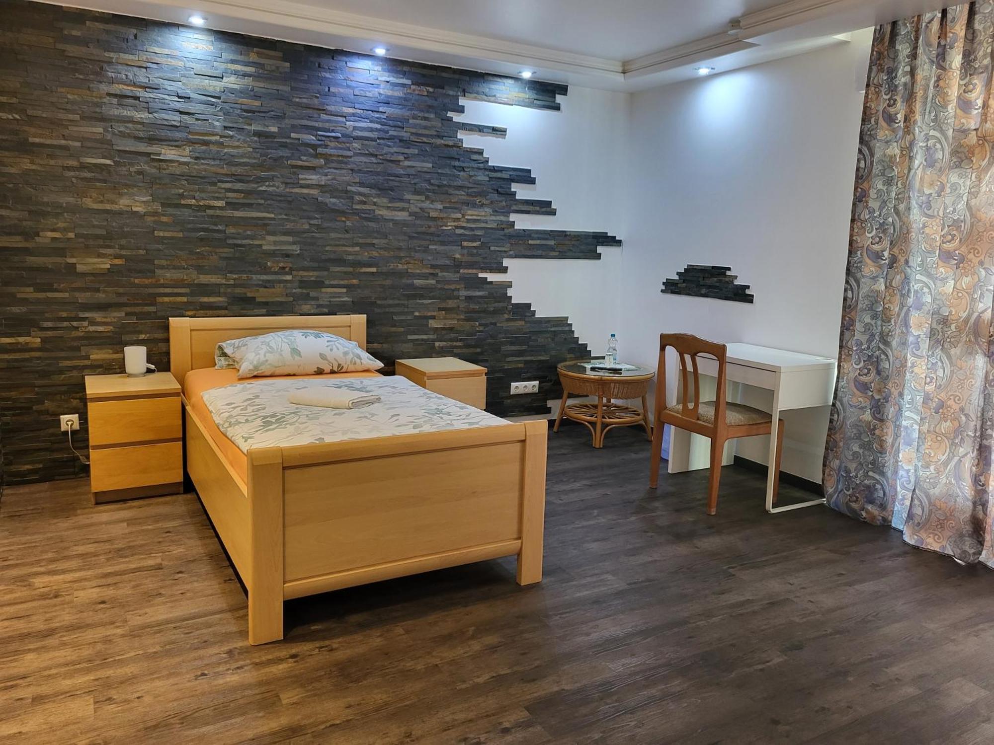 Seelze-Letter Monteurzimmer / Apartment / Messezimmer ภายนอก รูปภาพ